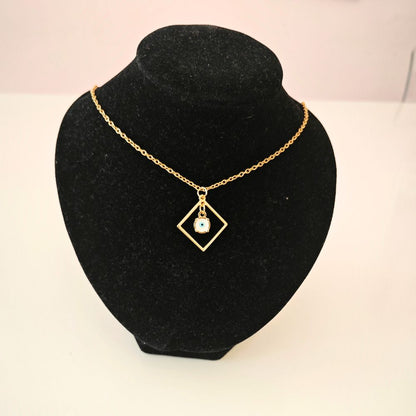 Necklace Square Eye
